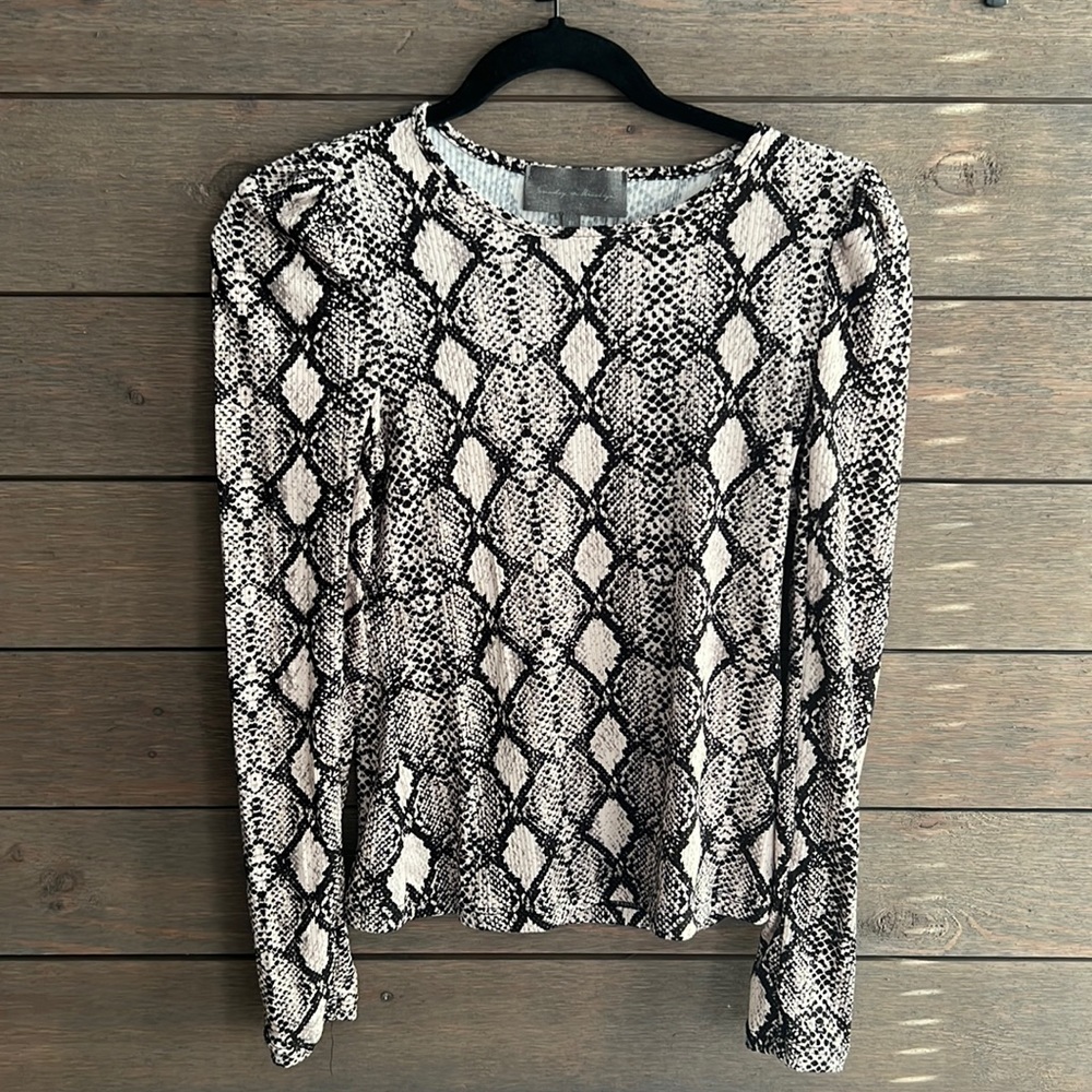 Snakeskin Puff Shoulder Top